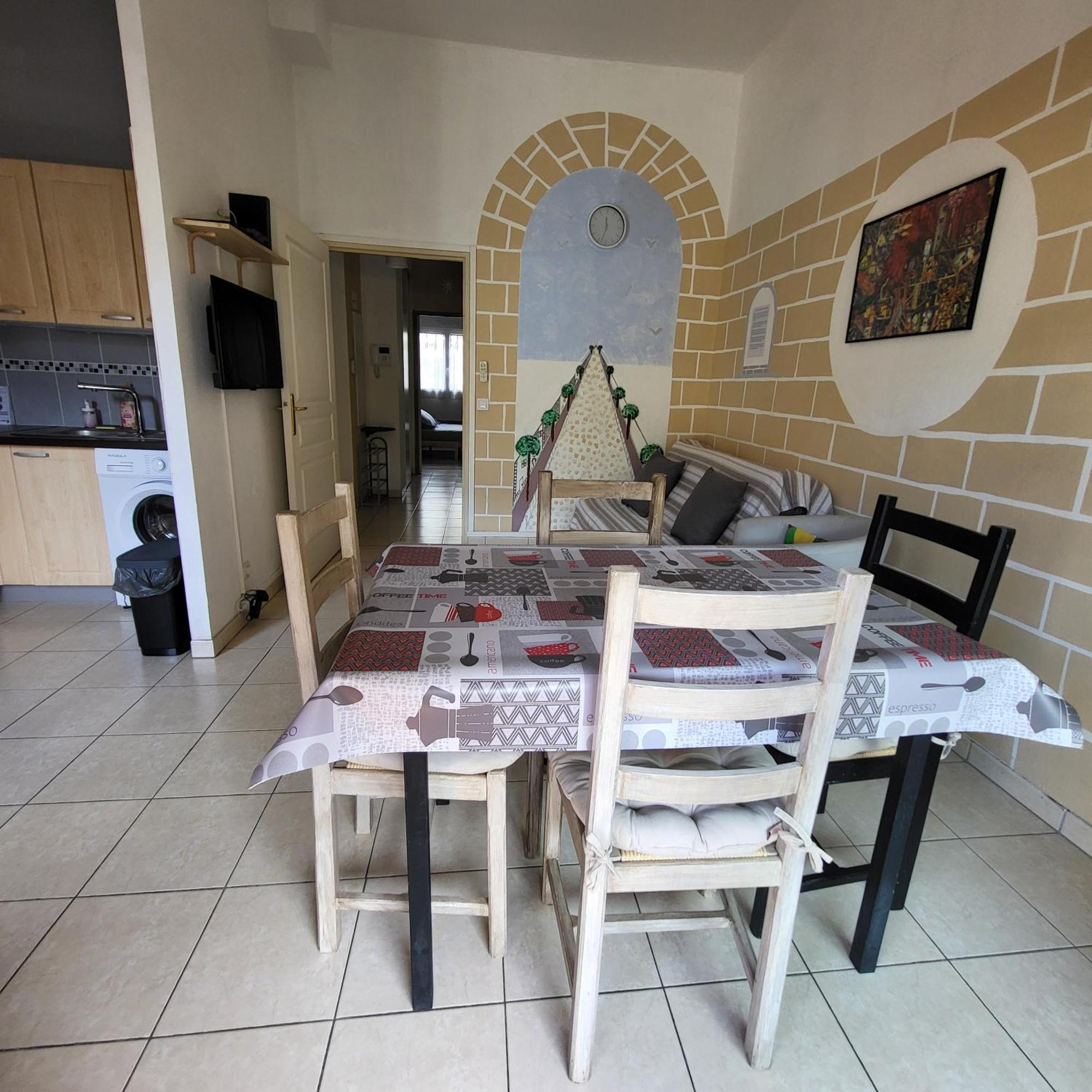 Coeur D'Azur Apartment Saint-Laurent-du-Var Bagian luar foto